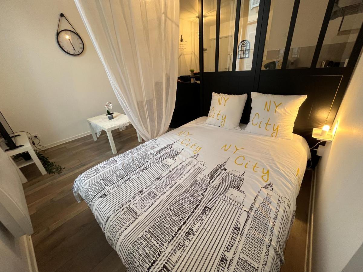 Residence 3 Studios De Charme Dans Centre Proche Cathedrale, Parking Possible A Prox Orleans Ngoại thất bức ảnh