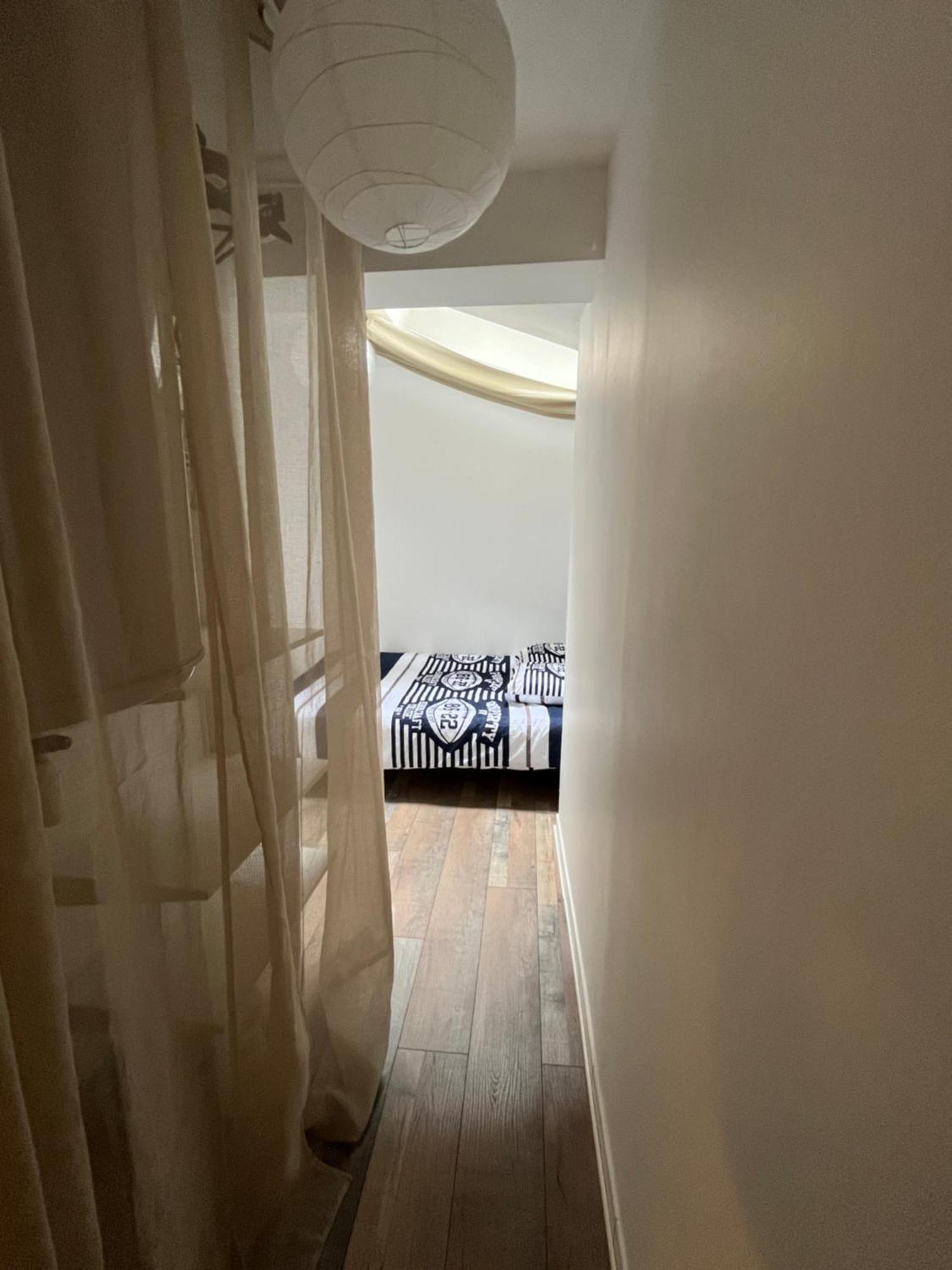 Residence 3 Studios De Charme Dans Centre Proche Cathedrale, Parking Possible A Prox Orleans Ngoại thất bức ảnh